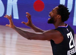 bob半岛体育官方网站-贝弗利：泡沫园区是次有趣的试验 结论就是全世界的人都会得新冠