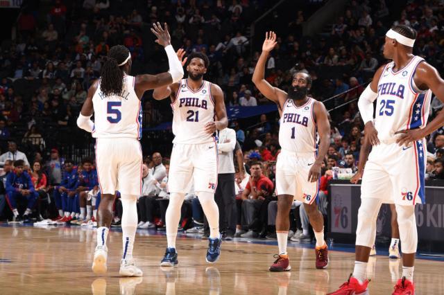 bob半岛体育官方网站-板凳得分33比11！布罗格登一人得分超费城四大新援